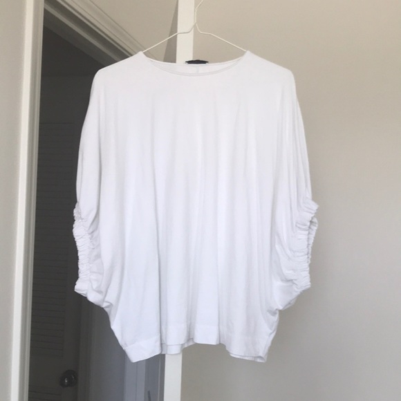 Stylish baggie white top from Zara with boat neck! - Picture 1 of 4
